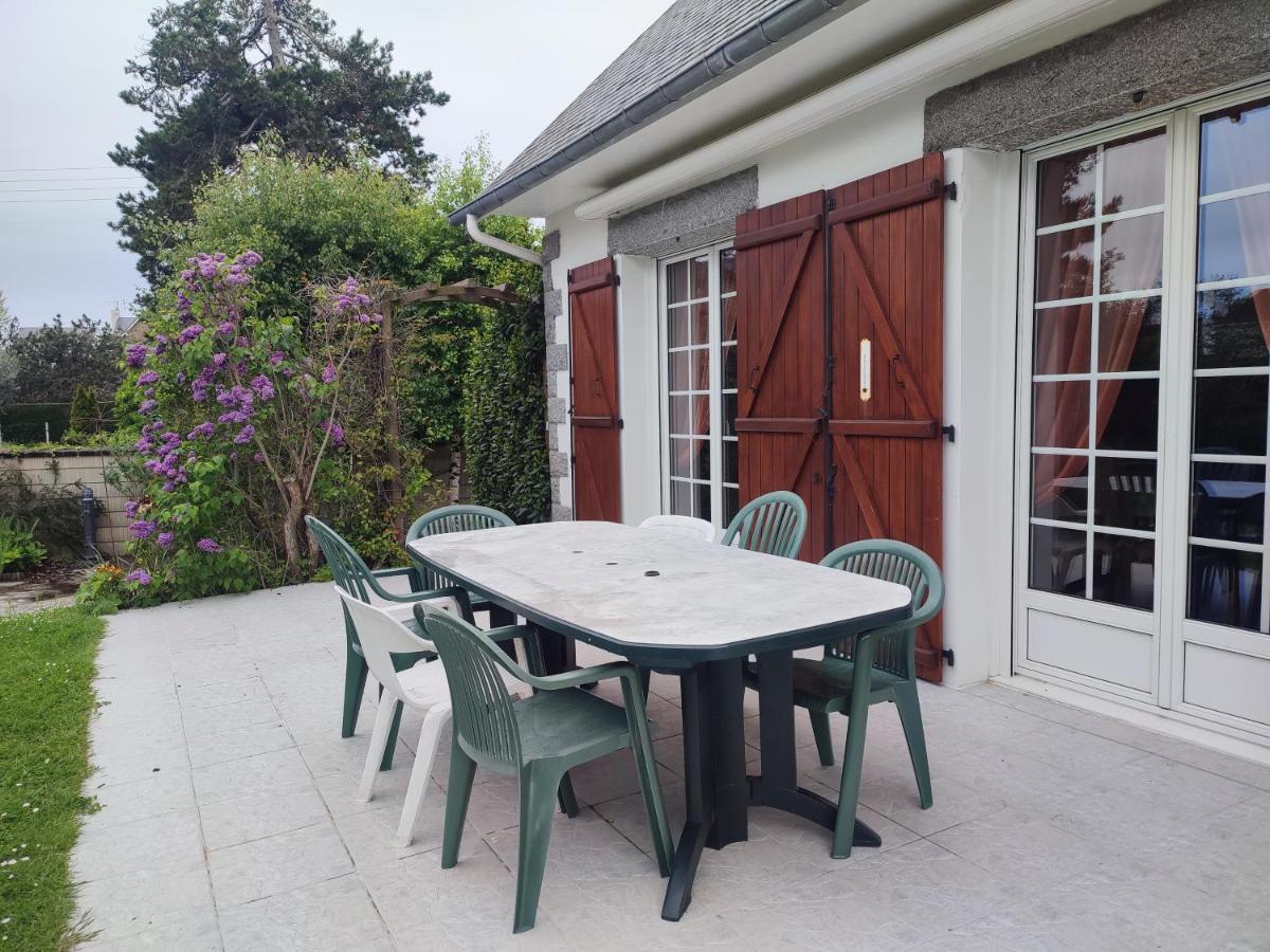 Superbe Villa A 100M De La Plage Jullouville-les-Pins Exterior foto